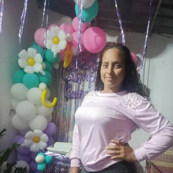 Babysitter in Güigüe: Ninoska