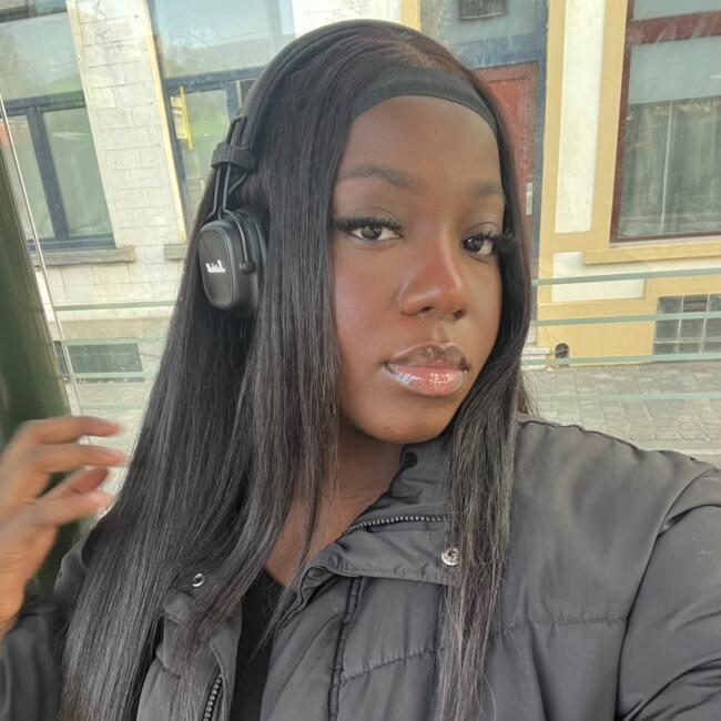 Babysitter in Uccle: Jondelle