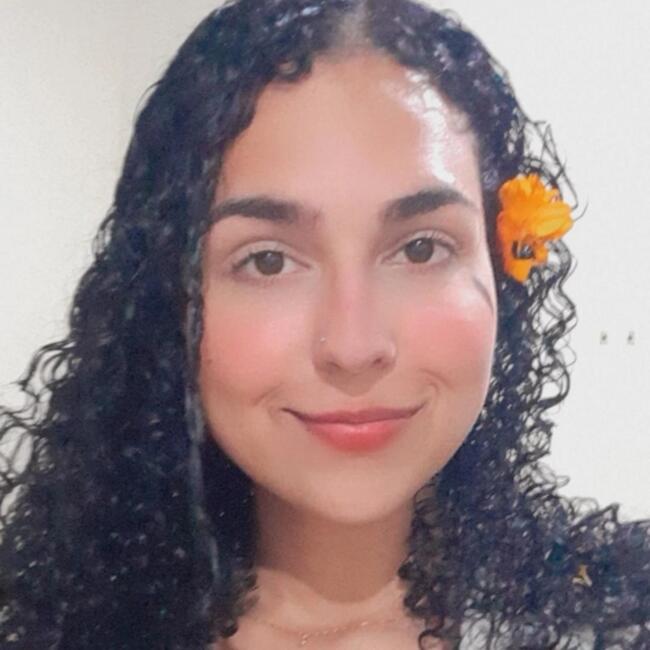 Babysitter in Camaçari: Aisha