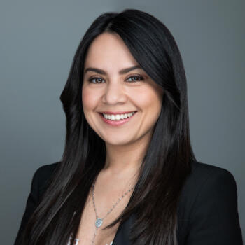 Babysitter in Santo Domingo de los Colorados: Evelyn