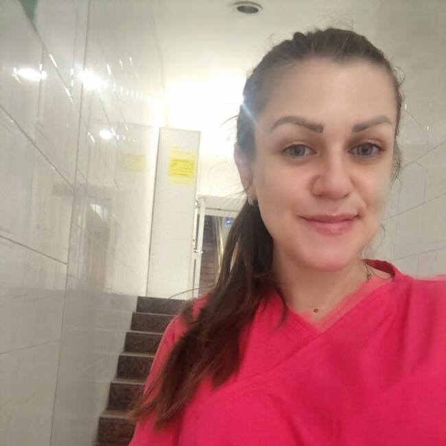 Babysitter in Novi Sad: Emma