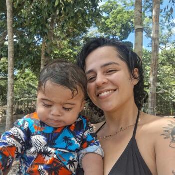 Emprego de babá em Manaus: emprego de babá Larissa