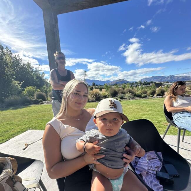 Babysitter in Lincoln: Aja