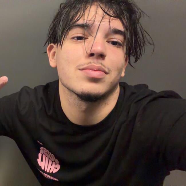 Babysitter in Lille: Aymen