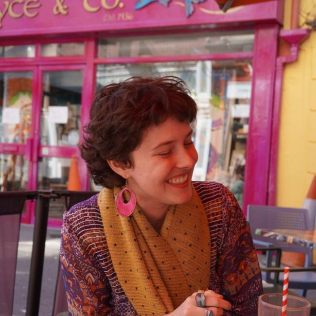 Babysitter in Rouen: Gwenaëlle