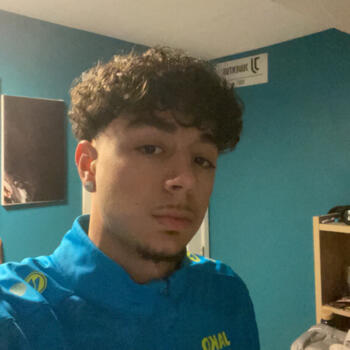 Babysitter in Frameries: Santino