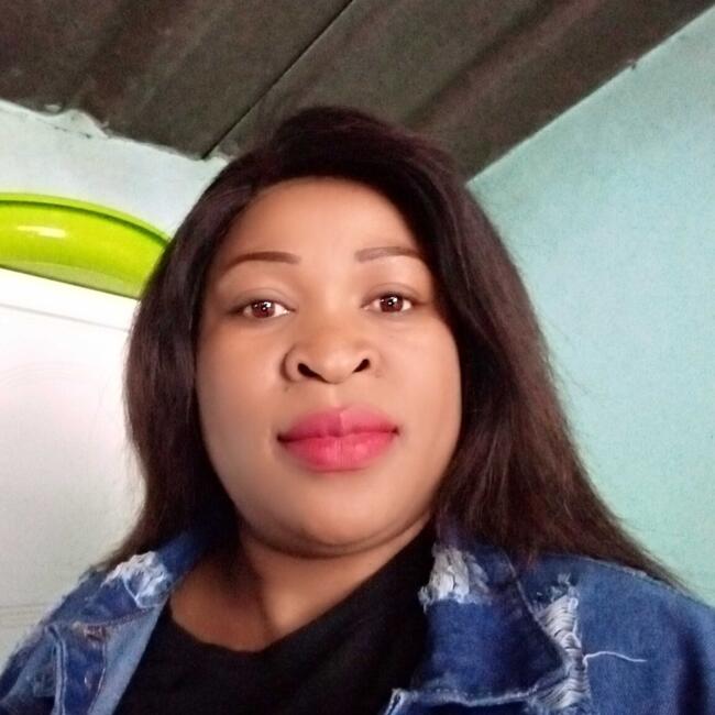 Babysitter in Cape Town: Norest Raviro