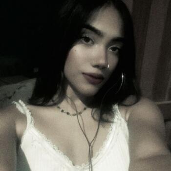 Babysitter in Camaçari: Jade