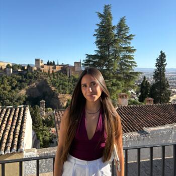 Babysitter in Sant Joan d'Alacant: Irene