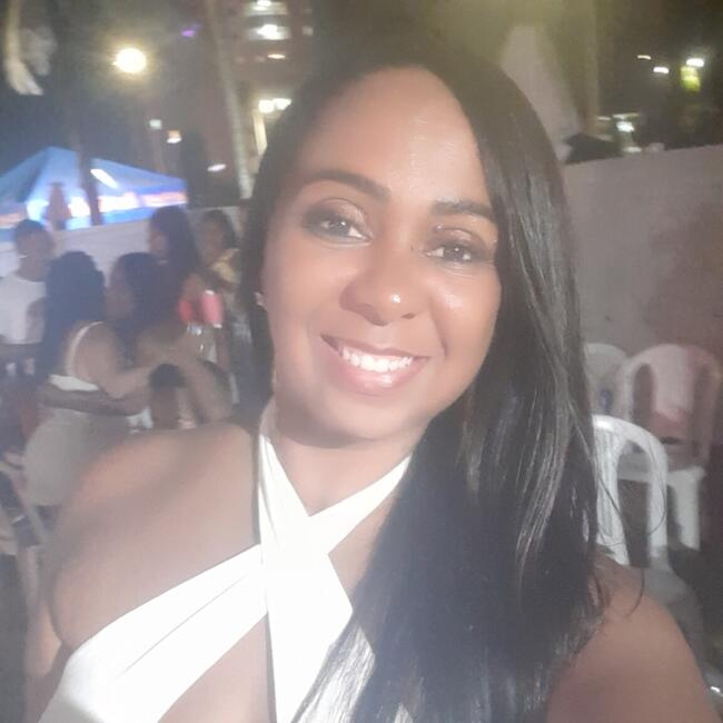 Babysitter in Salvador: Patricia Costa