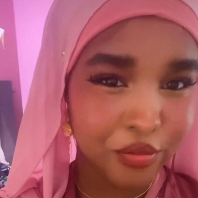 Babysitter in London: Ilham