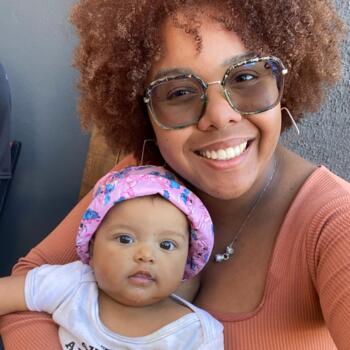 Trabajo para niñera en Juiz de Fora: trabajo para niñera Vitória