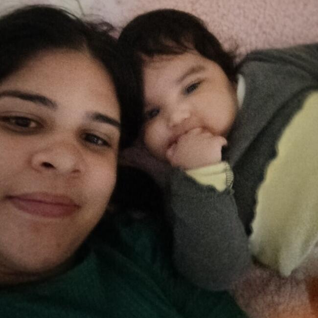 Babysitting job in Pinhalzinho (Santa Catarina): Aliannnys