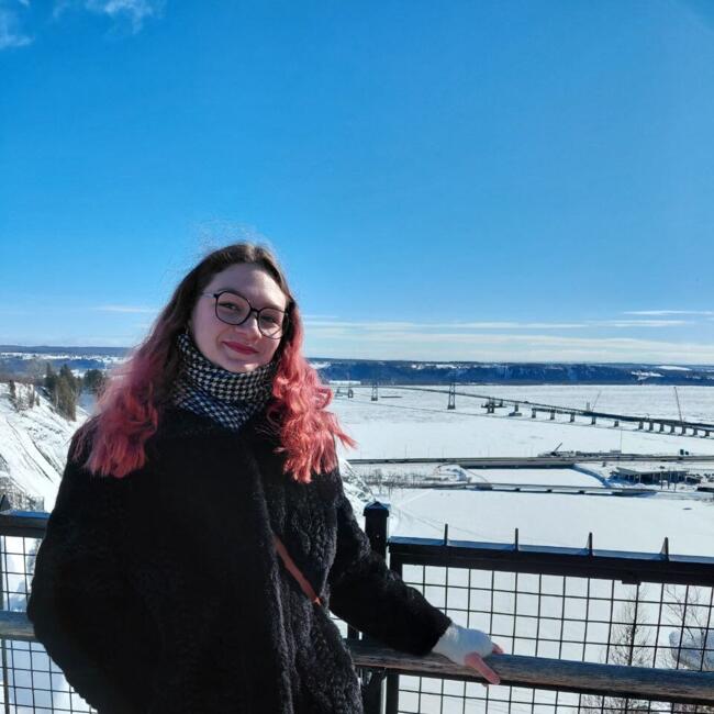 Nanny in Branne: Elodie