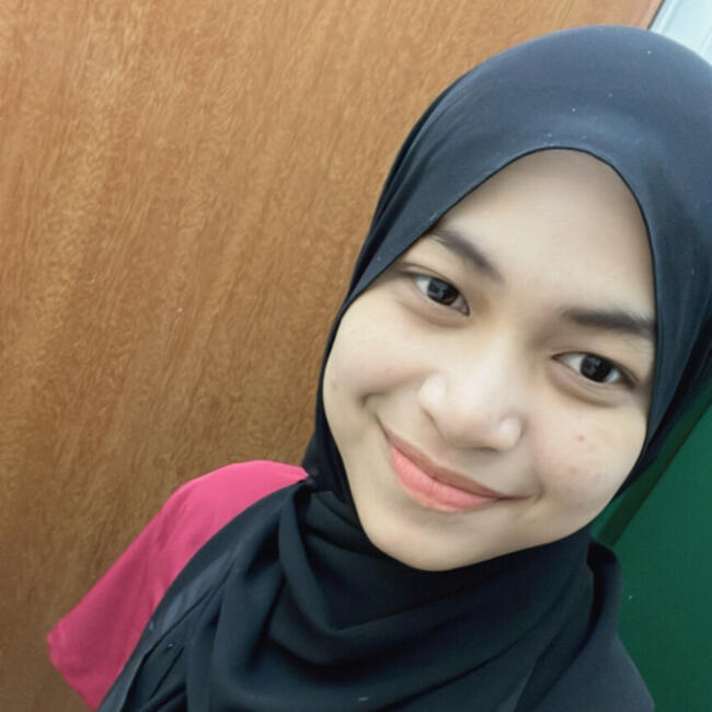 Babysitter in George Town: Ey