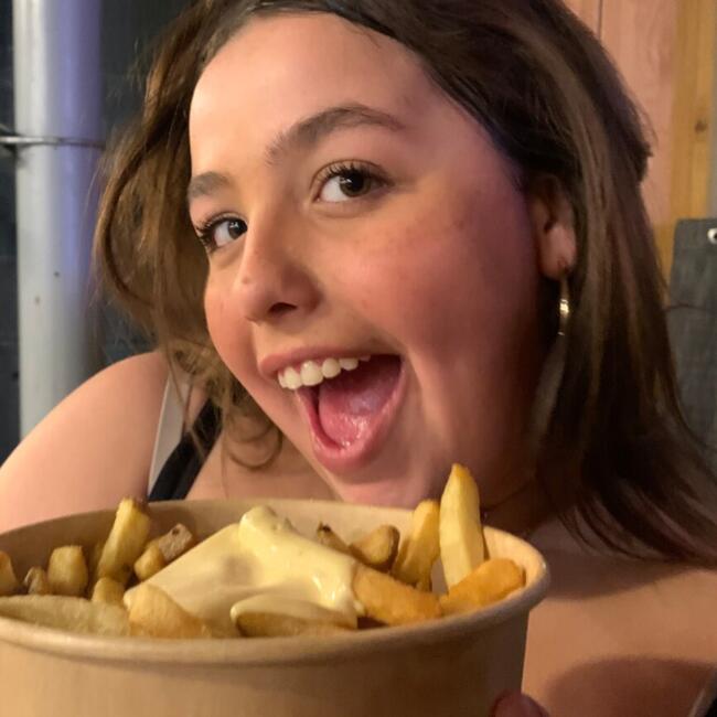 Babysitter in Montreuil: Jeanne