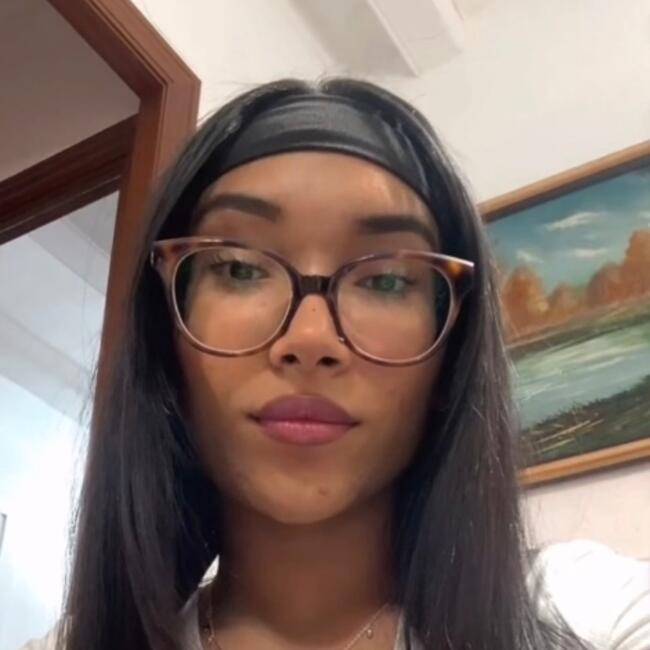 Babysitter in Barcelona: Paula