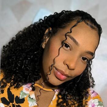 Babysitter in Salvador: Crislane