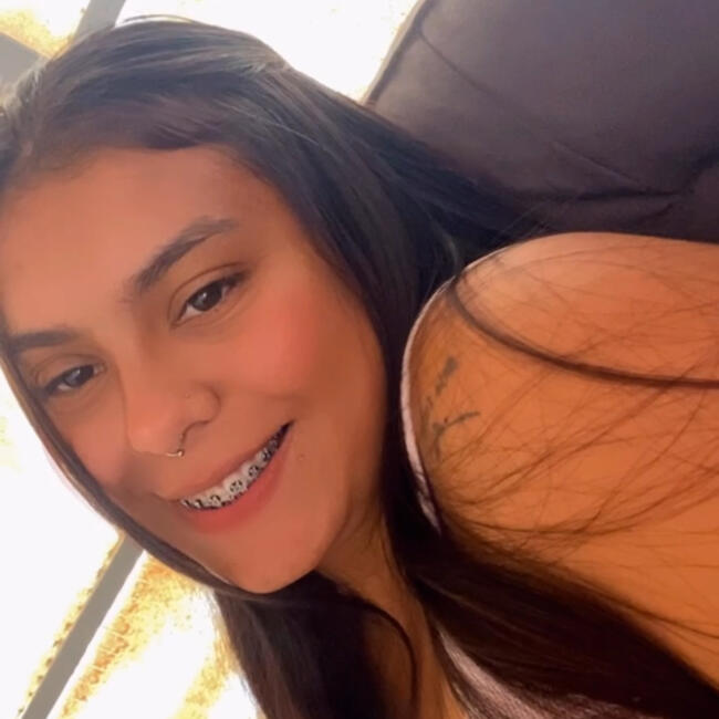 Babysitter in Nova Esperança (Nova Esperança): Rebeca 