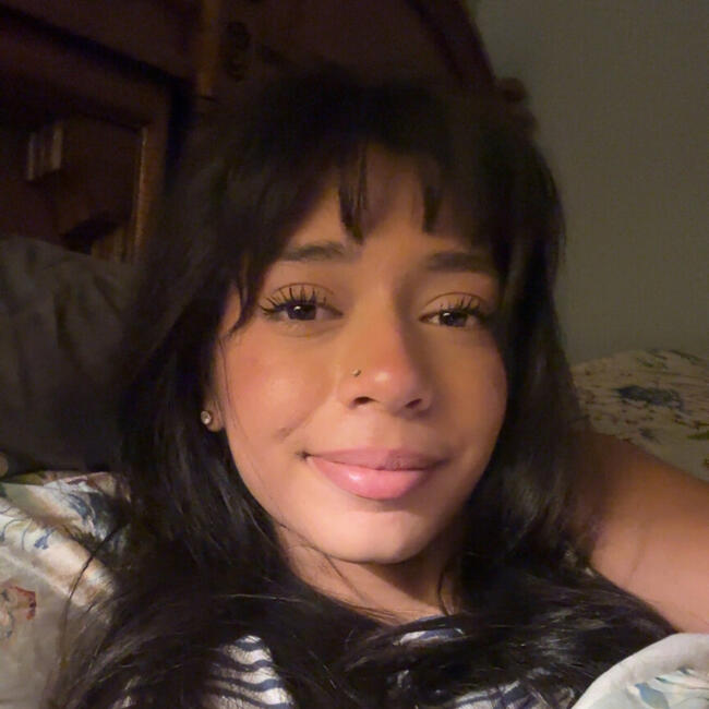 Babysitter in Saint James: Zainab