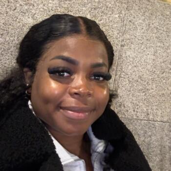 Babysitting job in Porto: babysitting job Precious