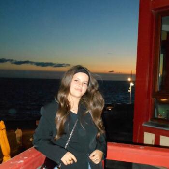 Babysitter Cherbourg: Inaya