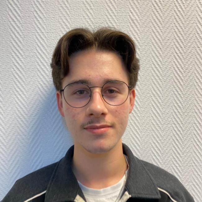 Babysitter in Ézanville: Matys