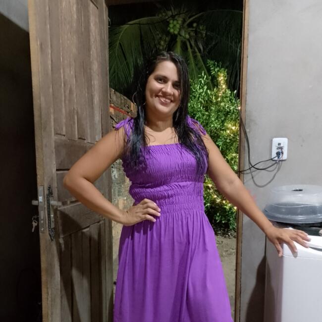 Babysitter in Paço do Lumiar: Kamila