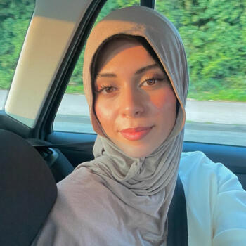 Babysitter in Bonn: Yumna