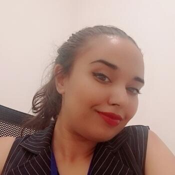 Babysitter in Le Havre: Oma