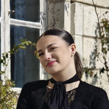 Babysitter in Châtillon: Joséphine