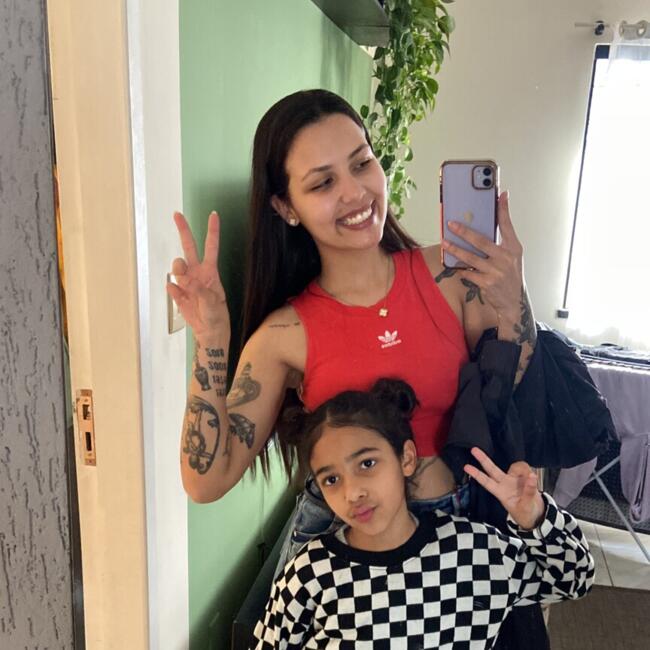 Emprego de babá em Navegantes: Giovanna