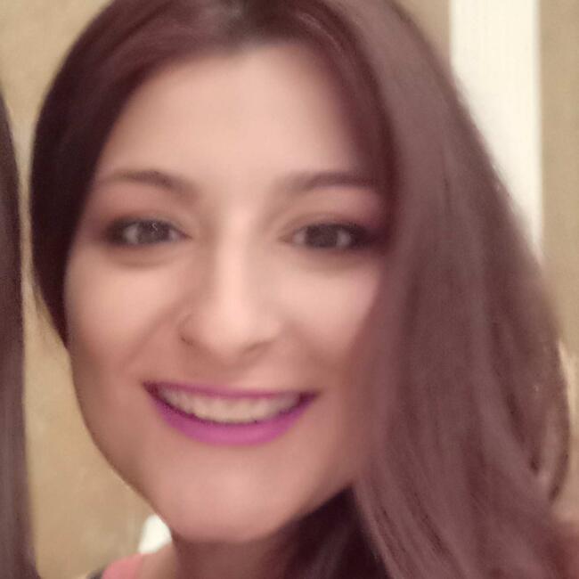 Babysitter in Zografos: Maria