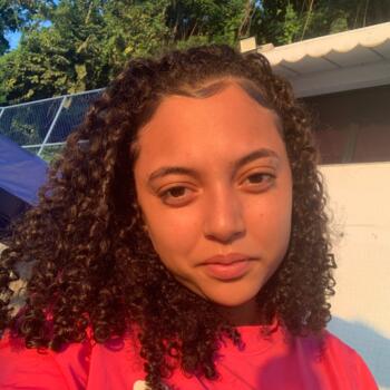 Babysitter in Salvador: Rebecca