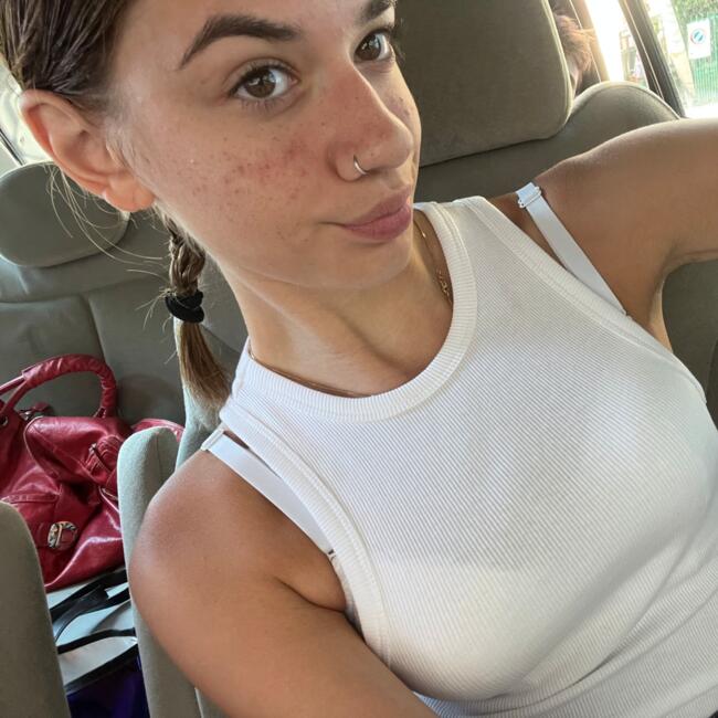 Babysitter in Albenga: Aurora