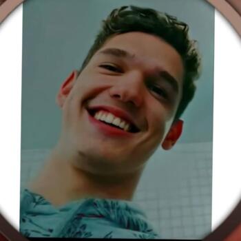 Emprego de babá em Lauro de Freitas: emprego de babá Mario Hilgert