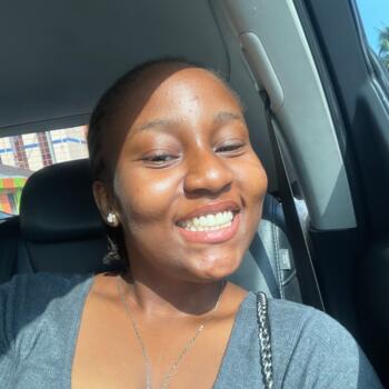 Niñera en Regina: Natasha