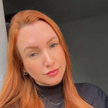 Babá em Balneário Camboriú: Jheniffer Thais