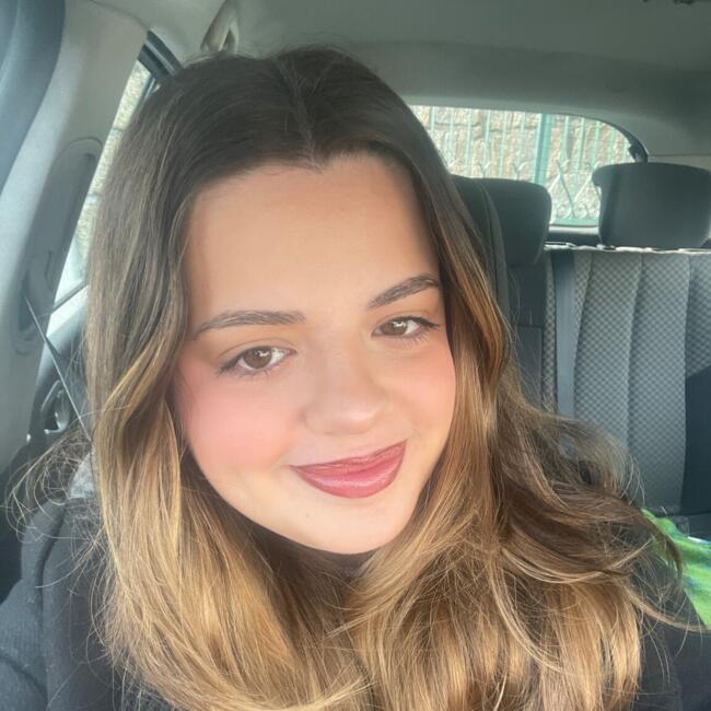 Babysitter in Penafiel: Daniela