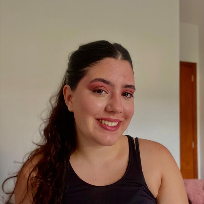 Babysitter in Francisco Beltrão: Mariana