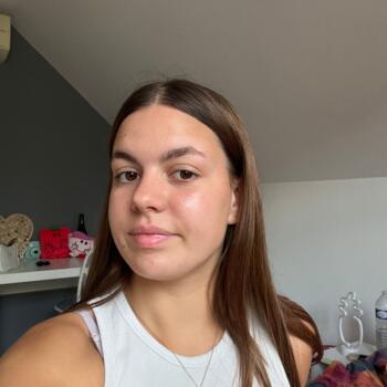 Babysitter in La Chapelle-Saint-Sulpice: Sarah