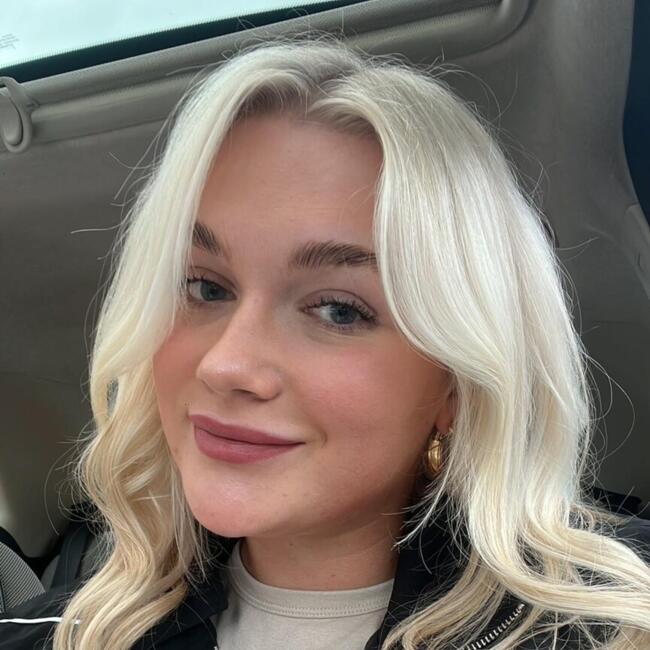Babysitter in Derby: Olivia