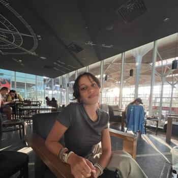 Baby-sitter in Villefranche-sur-Mer: Rania