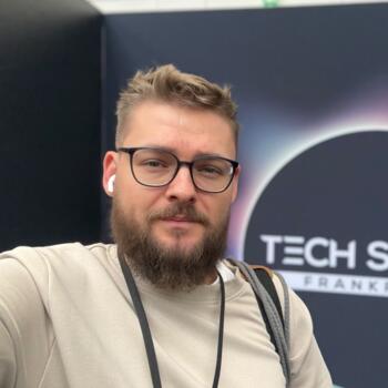 Babysitting job in Munich: babysitting job Vitalii