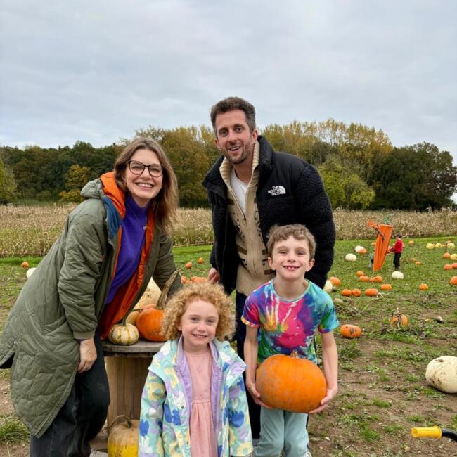 Babysitting job in Thames Ditton: Louise