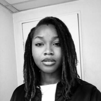 Babysitter in Villejuif: Yelena