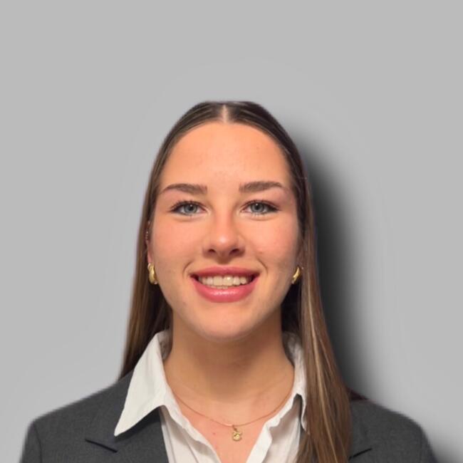 Babysitter in Ottignies-Louvain-la-Neuve: Chloé