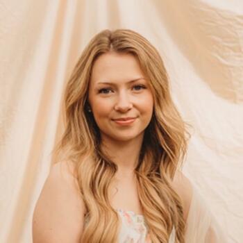 Babysitter Edmonton: Destinee