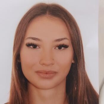 Babysitter in Birmingham: Julia