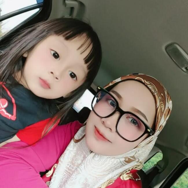 Babysitter in Klang: Nori